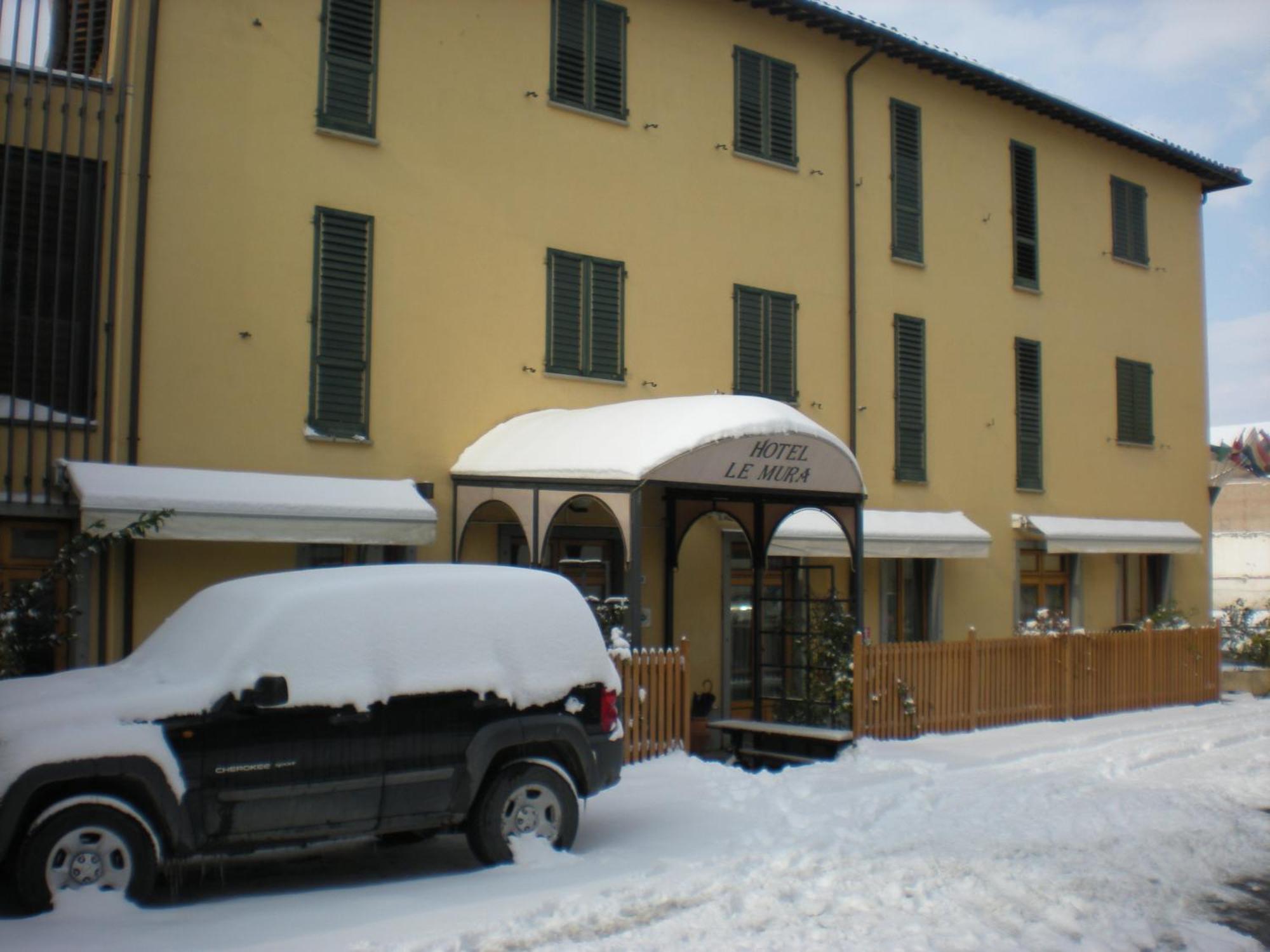 Hotel Le Mura e Residence Città di Castello Esterno foto