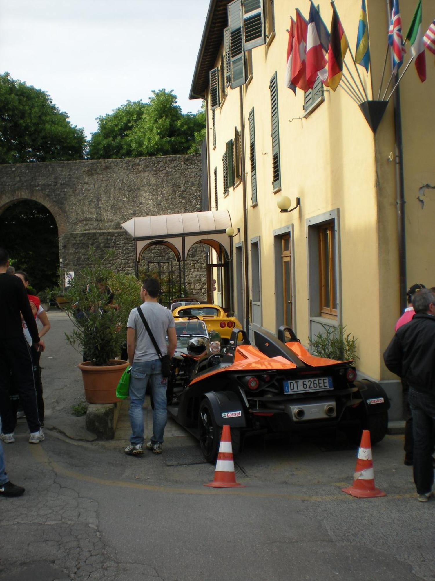 Hotel Le Mura e Residence Città di Castello Esterno foto