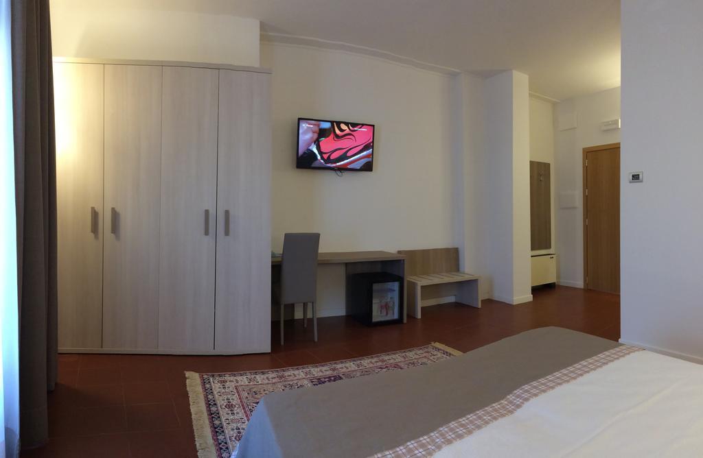 Hotel Le Mura e Residence Città di Castello Esterno foto